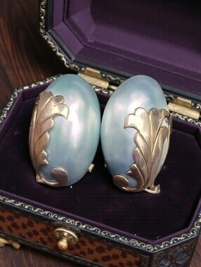 Vintage 1940s 9k Blue Nautilus Shell Earrings